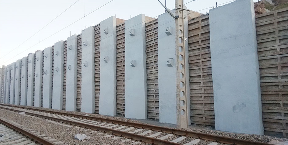 河南临汾铁路专线抗滑桩装修